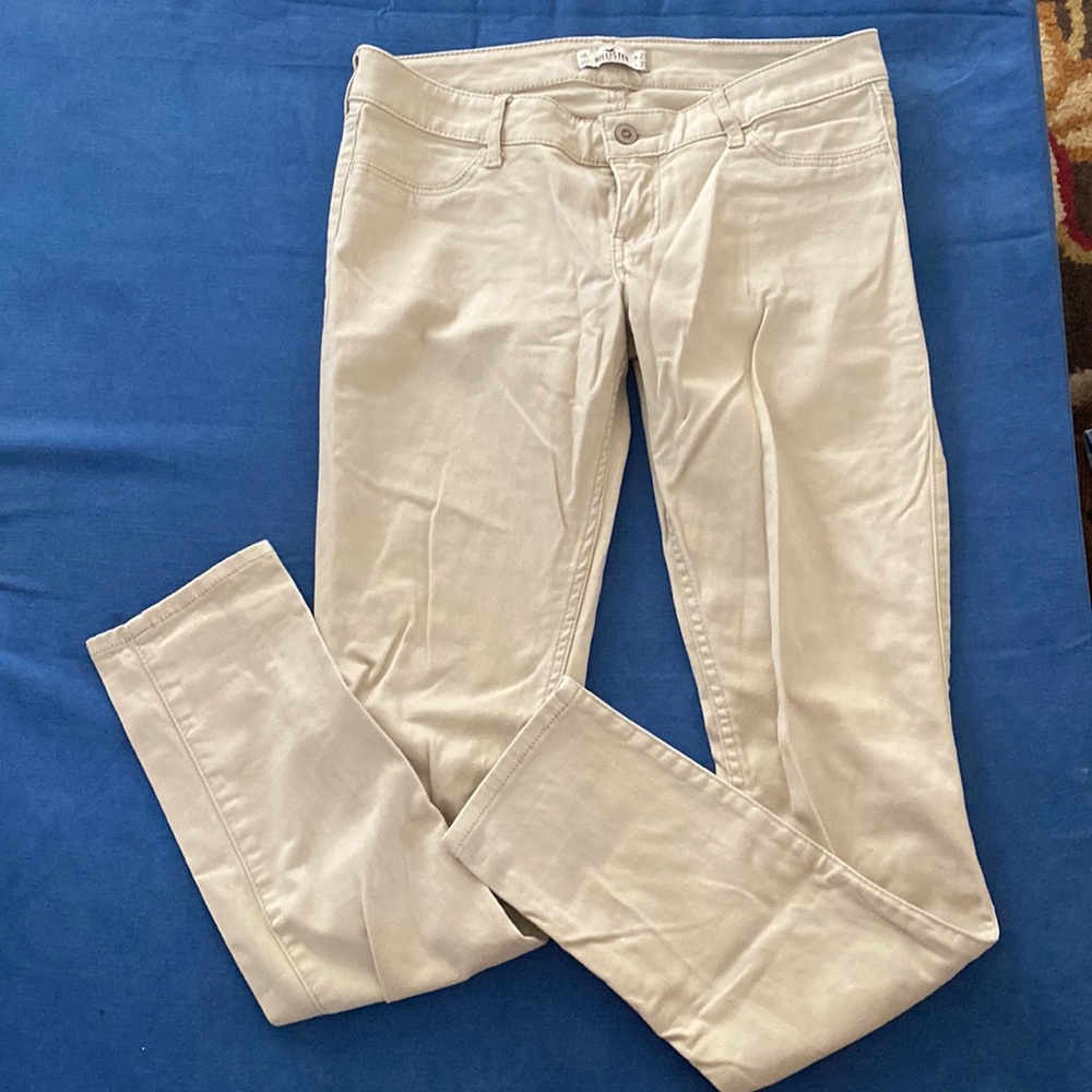 Hollister Skinny Khaki Pant